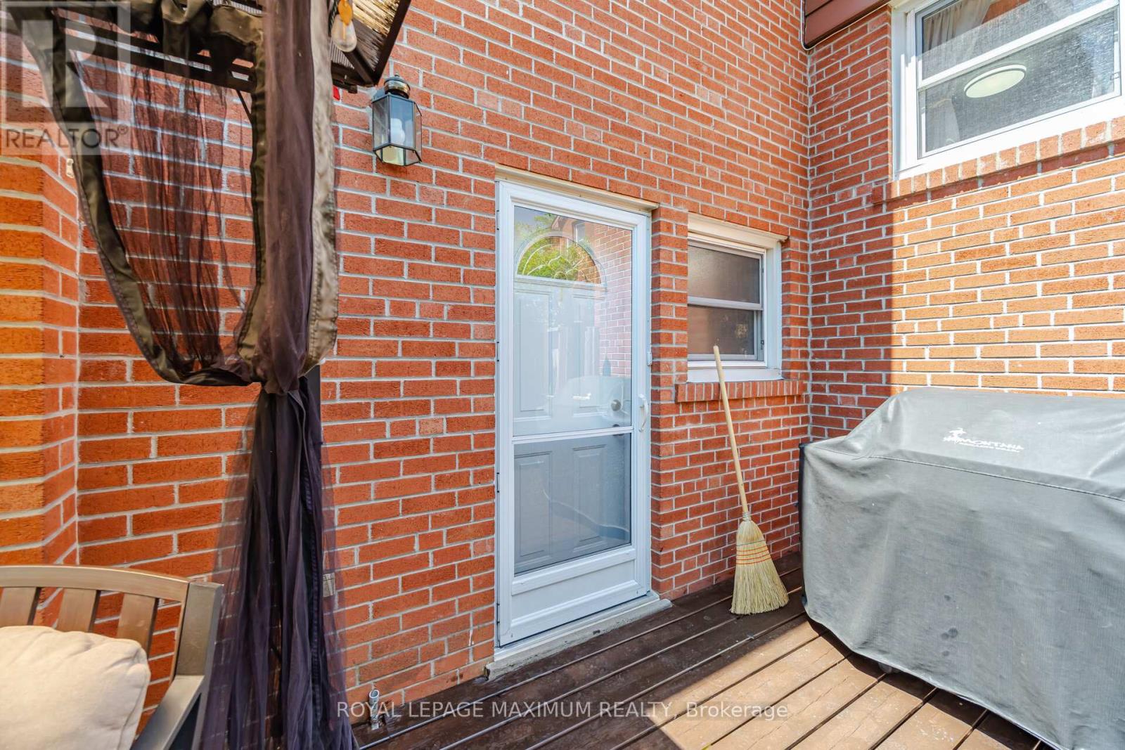 255 John Street, Toronto, Ontario  M9N 1K1 - Photo 44 - W13825956