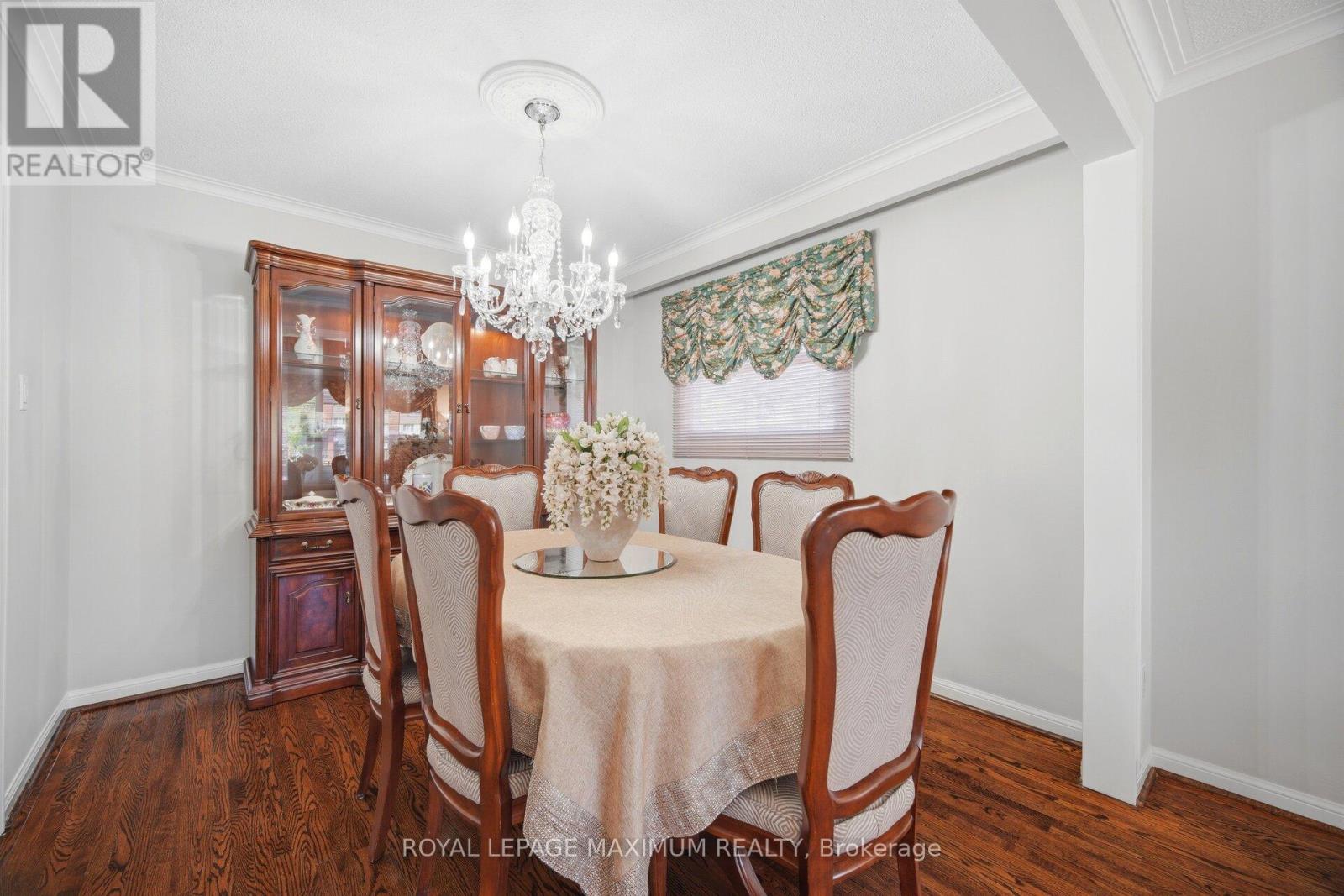 255 John Street, Toronto, Ontario  M9N 1K1 - Photo 9 - W13825956