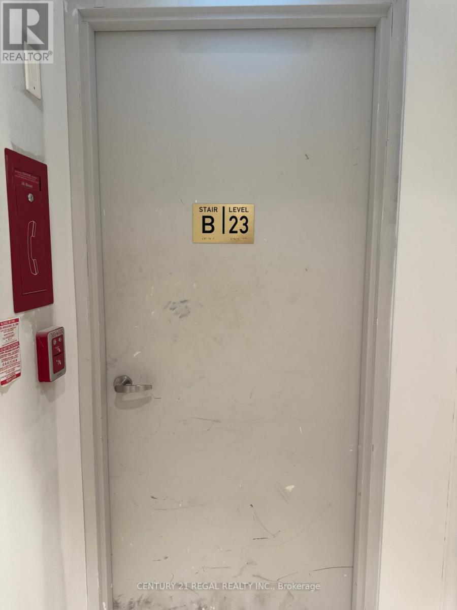 2307 - 4010 Eglinton Avenue W, Toronto, Ontario  M9A 0G5 - Photo 13 - W13825968