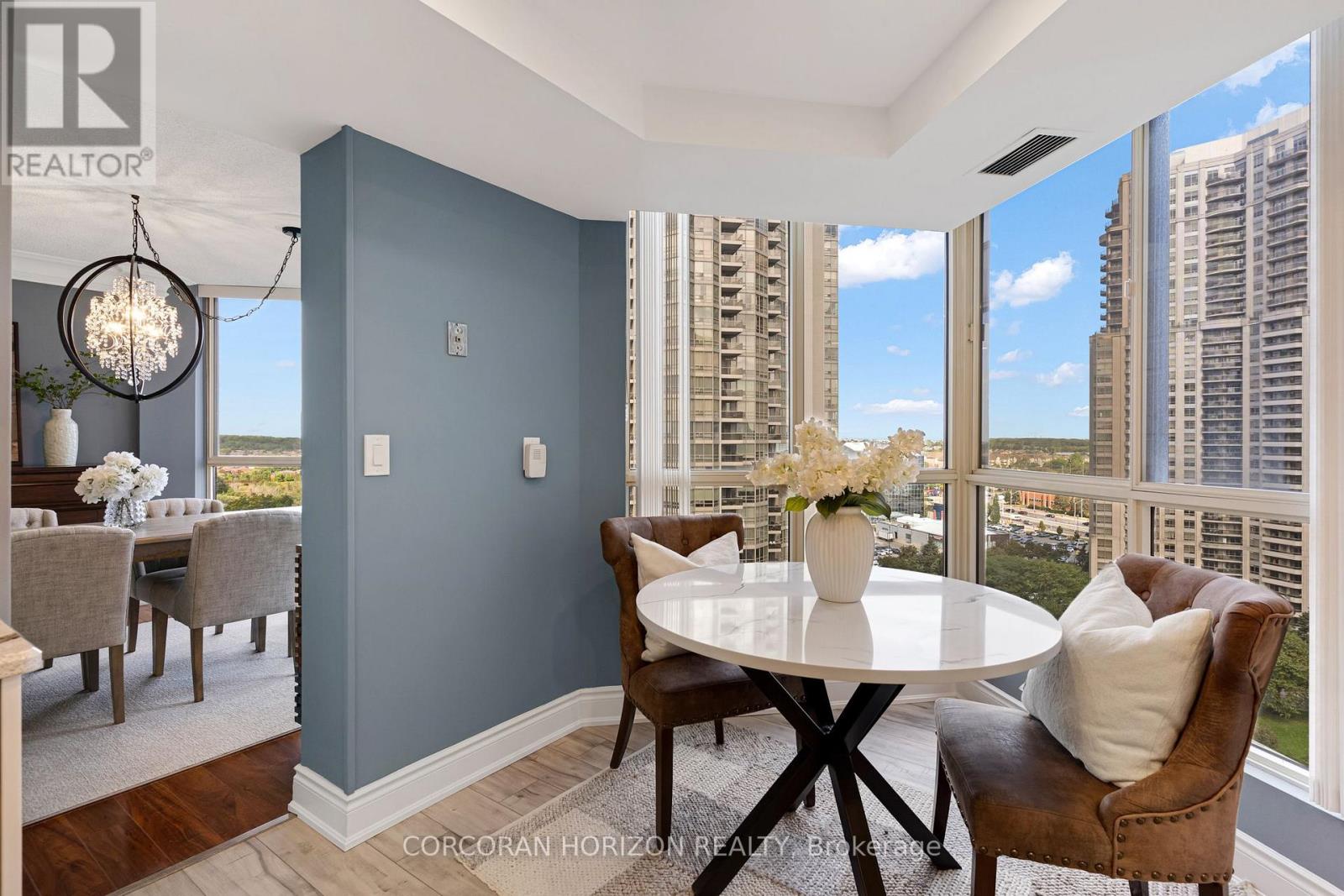 1604 - 55 Kingsbridge Garden Circle, Mississauga, Ontario  L5R 1Y1 - Photo 17 - W13826078