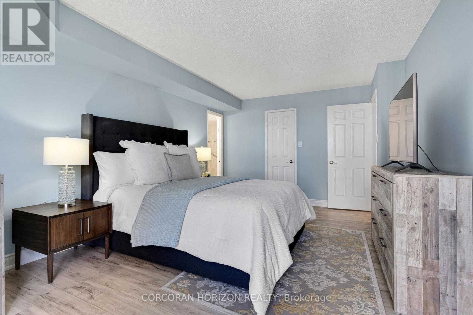 1604 - 55 Kingsbridge Garden Circle, Mississauga, Ontario  L5R 1Y1 - Photo 27 - W13826078