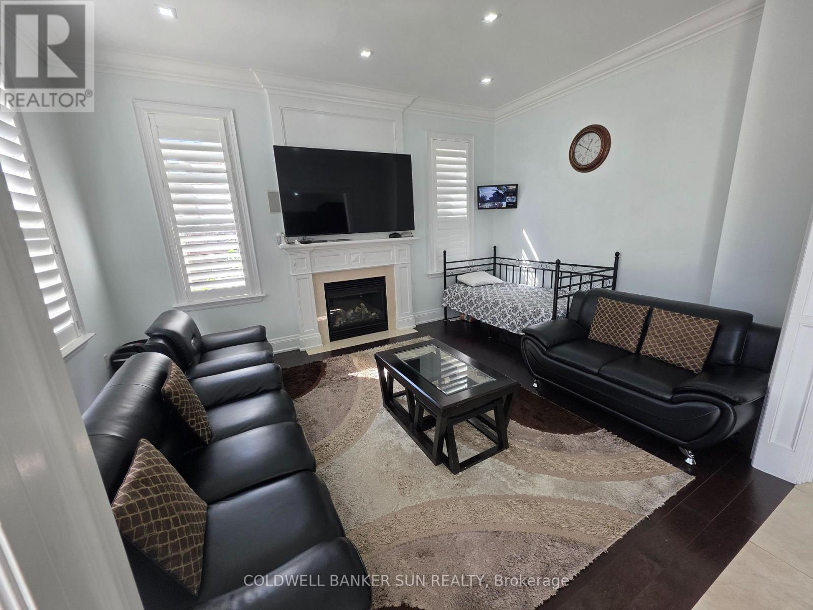 76 Cedarholme Avenue, Caledon, Ontario  L7C 3S9 - Photo 16 - W13826110