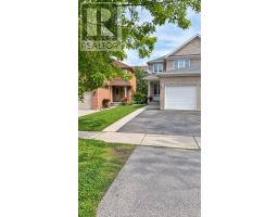 7050 BLACK WALNUT TRAIL, Mississauga, Ontario