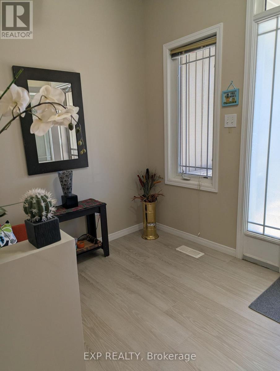 A3 - 795 Laurelwood Drive, Waterloo, Ontario  N2V 0A3 - Photo 4 - X13496142