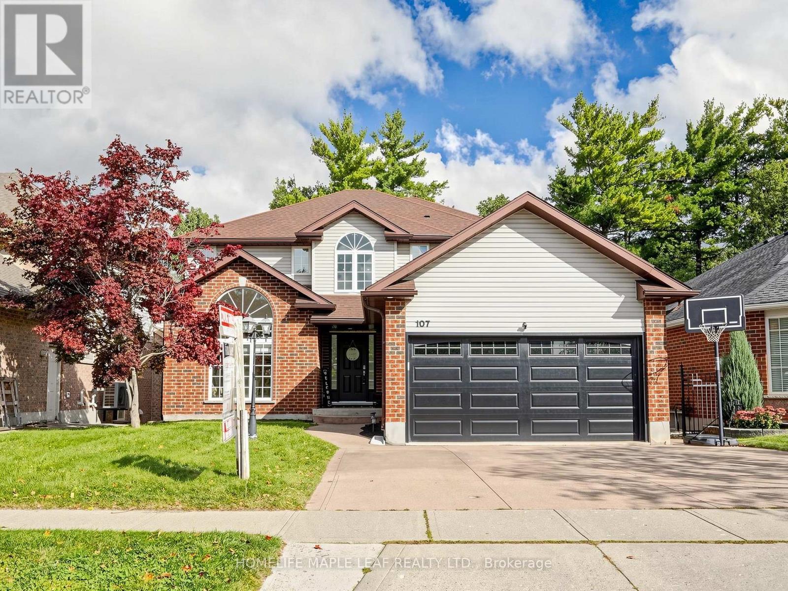 107 GREEN BANK DRIVE, Cambridge, Ontario