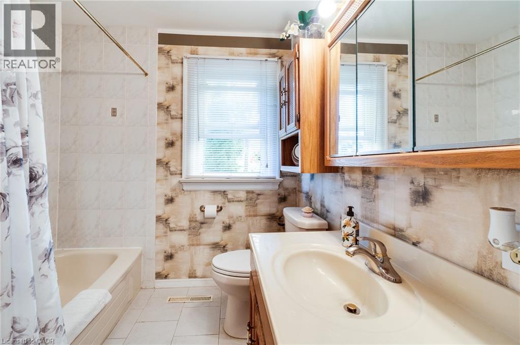 12 Don Street, Dundas, Ontario  L9H 4N9 - Photo 21 - 40865734