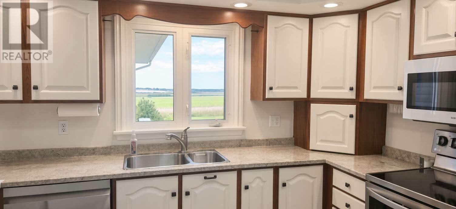 2193 Route 1a, Central Bedeque, Prince Edward Island  C1N 4J9 - Photo 7 - 202624299