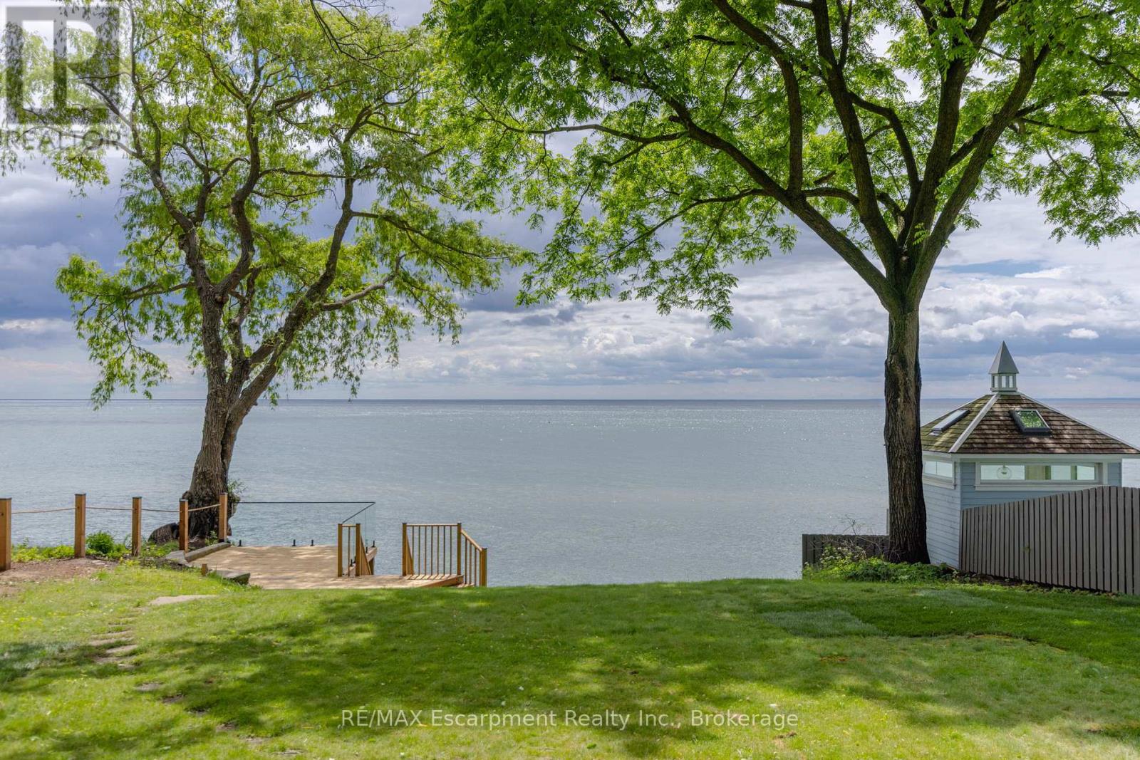 21 Second Street, Oakville, Ontario  L6J 3T1 - Photo 4 - W13825508