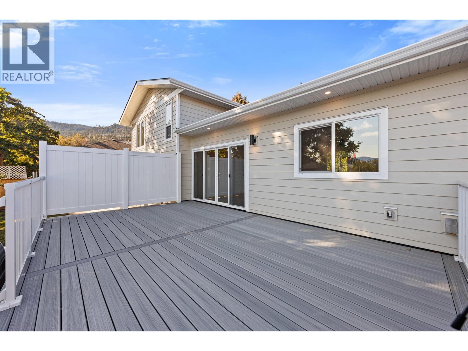 4141 San Clemente Avenue, Peachland, British Columbia  V0H 1X6 - Photo 61 - 10400159