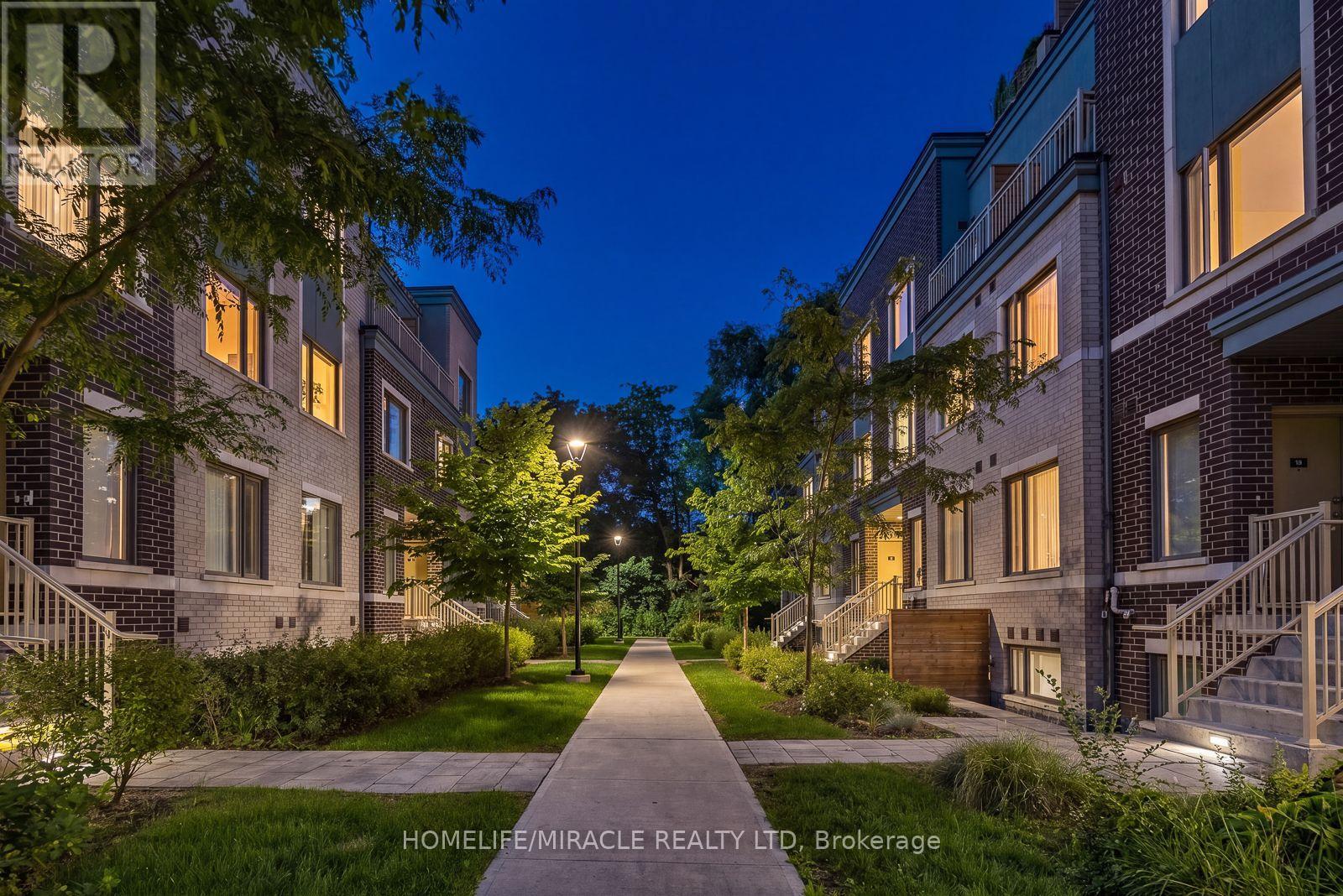 87 - 20 William Jackson Way, Toronto, Ontario  M8V 0J7 - Photo 2 - W13596706