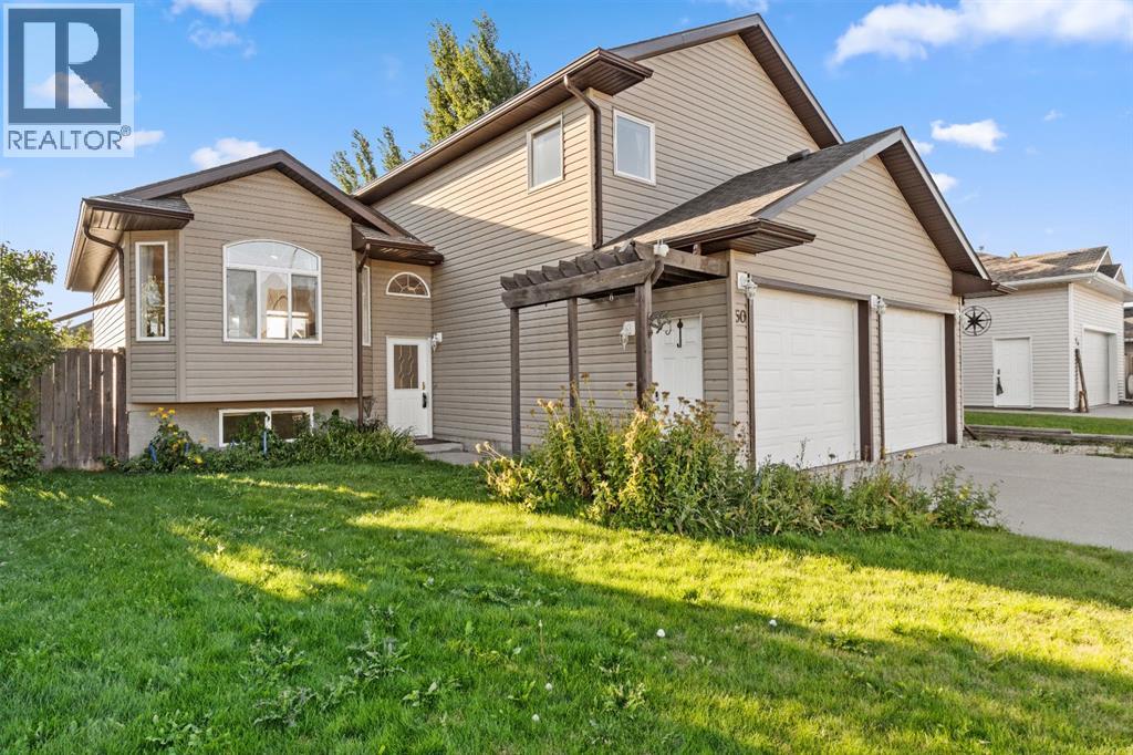 50 Wellwood Drive, Whitecourt, Alberta  T7S 1T8 - Photo 35 - A2345531
