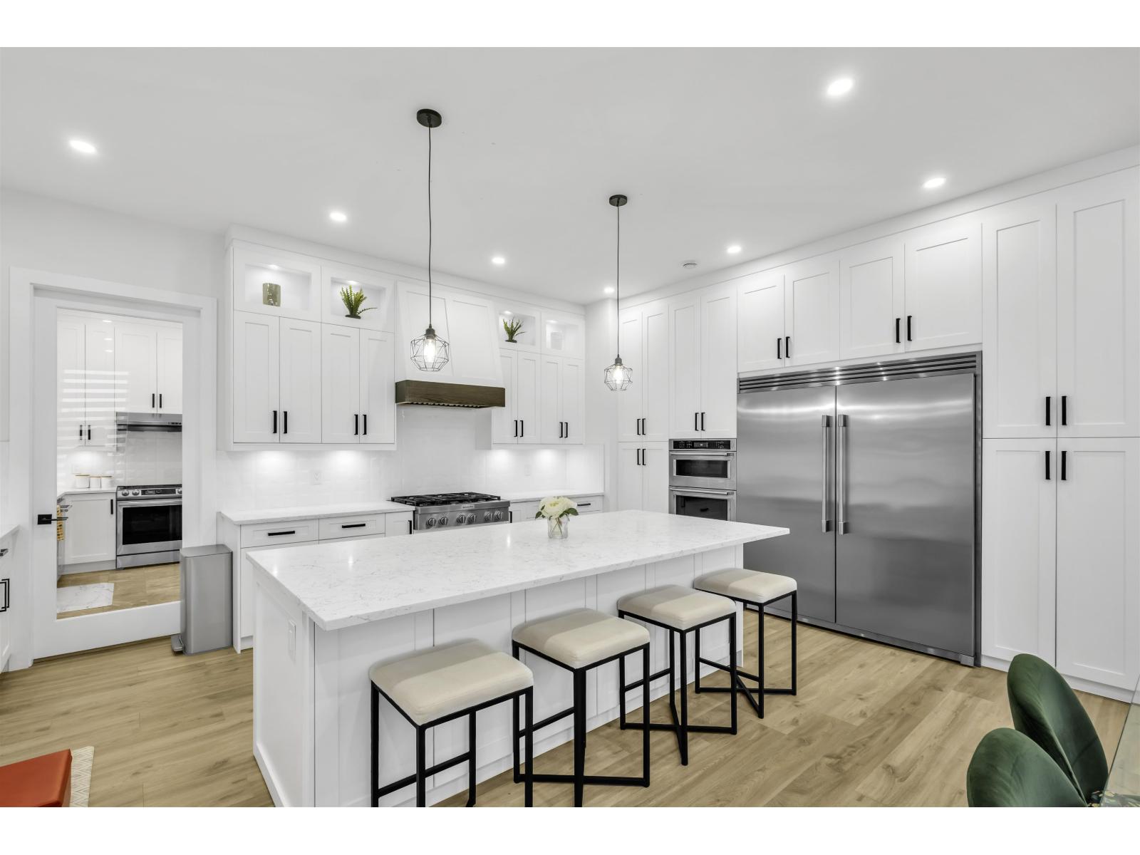 17284 61a Avenue, Surrey, British Columbia  V3S 4V7 - Photo 7 - R3169365