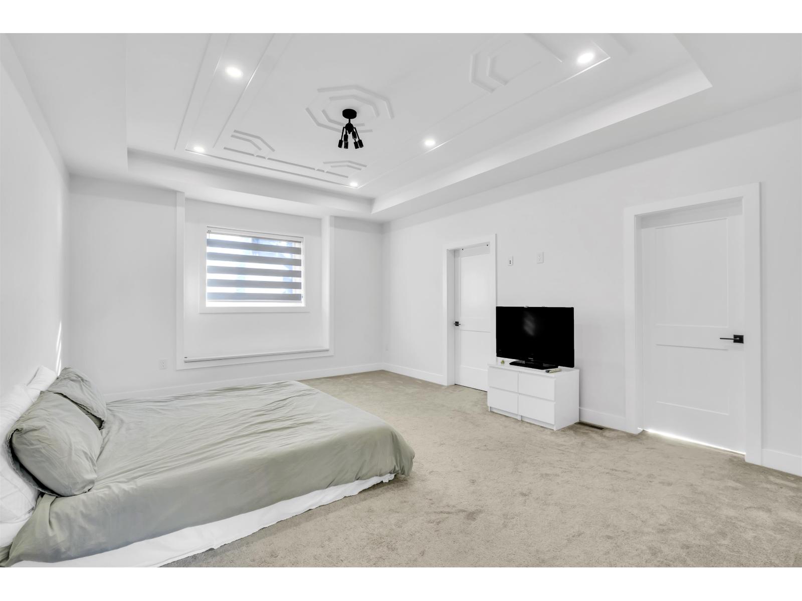 17284 61a Avenue, Surrey, British Columbia  V3S 4V7 - Photo 9 - R3169365