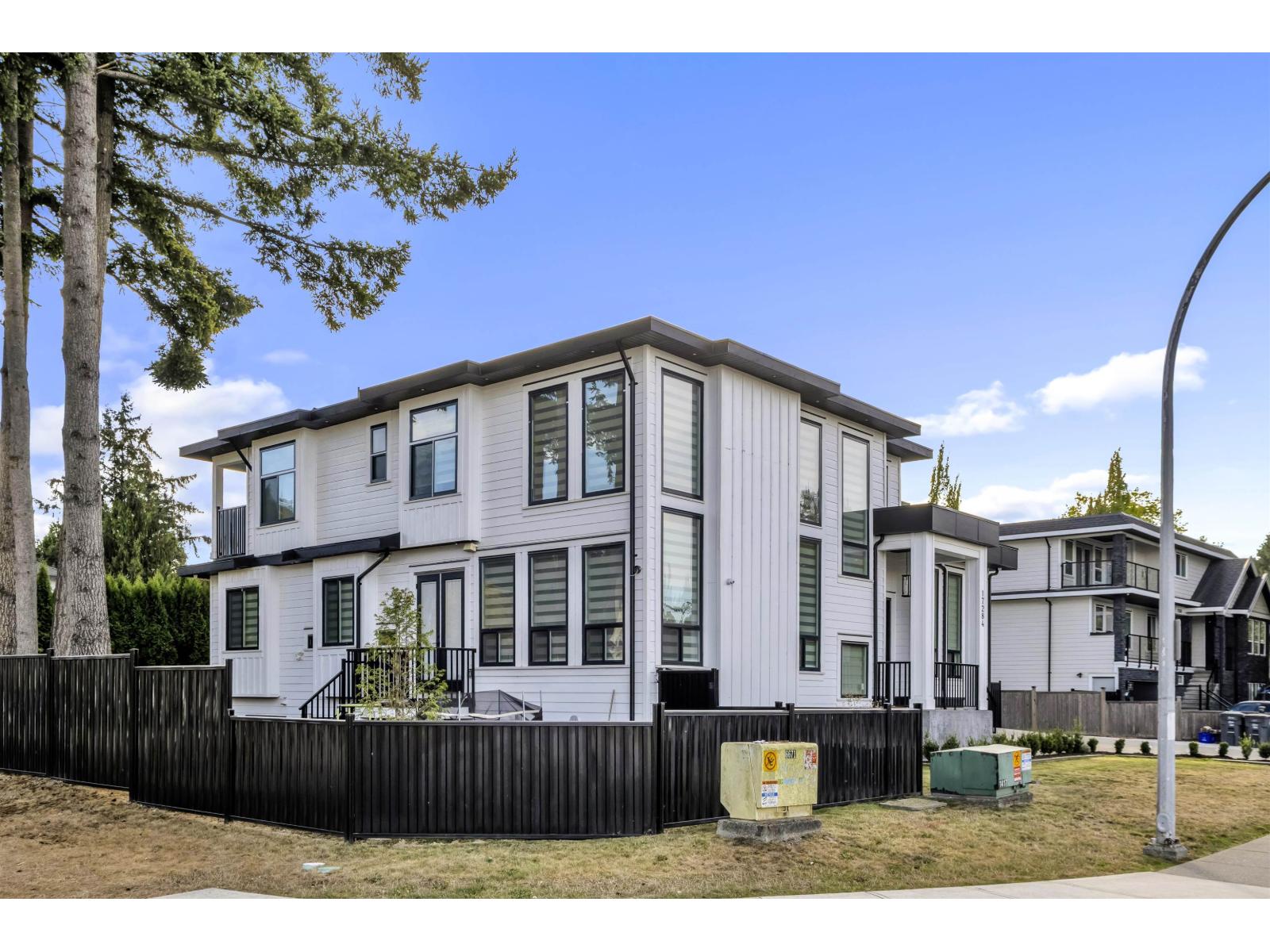 17284 61a Avenue, Surrey, British Columbia  V3S 4V7 - Photo 37 - R3169365