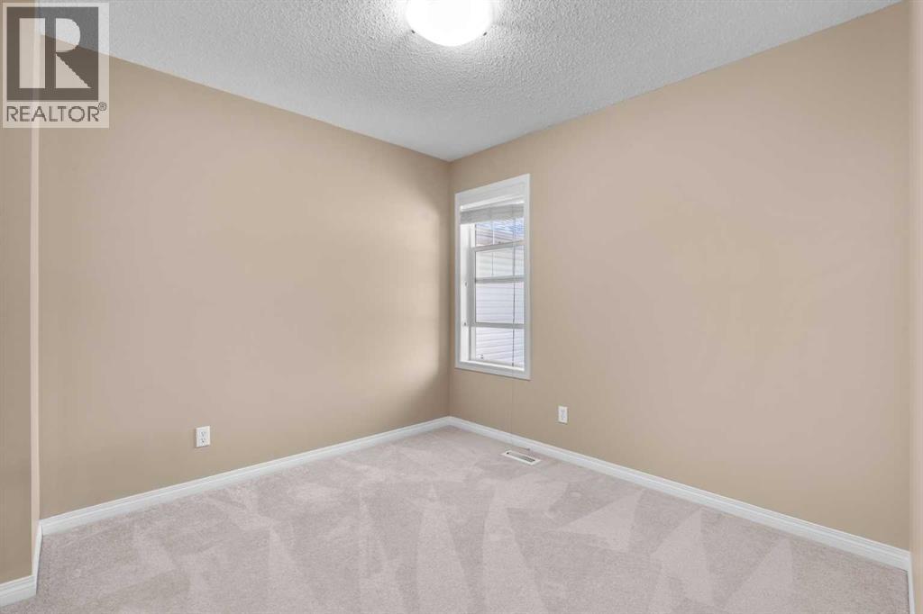 15 Cranfield Manor Se, Calgary, Alberta  T3M 1K5 - Photo 22 - A2346578