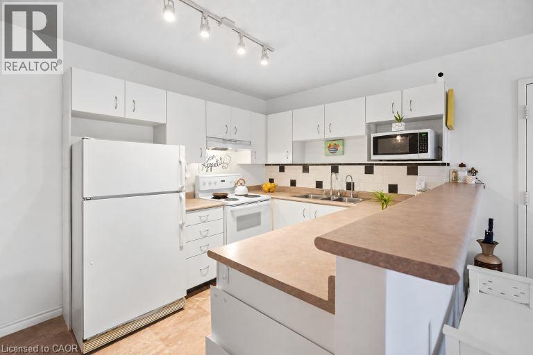 4025 Kilmer Drive Unit# 310, Burlington, Ontario  L7M 4M5 - Photo 10 - 40866305