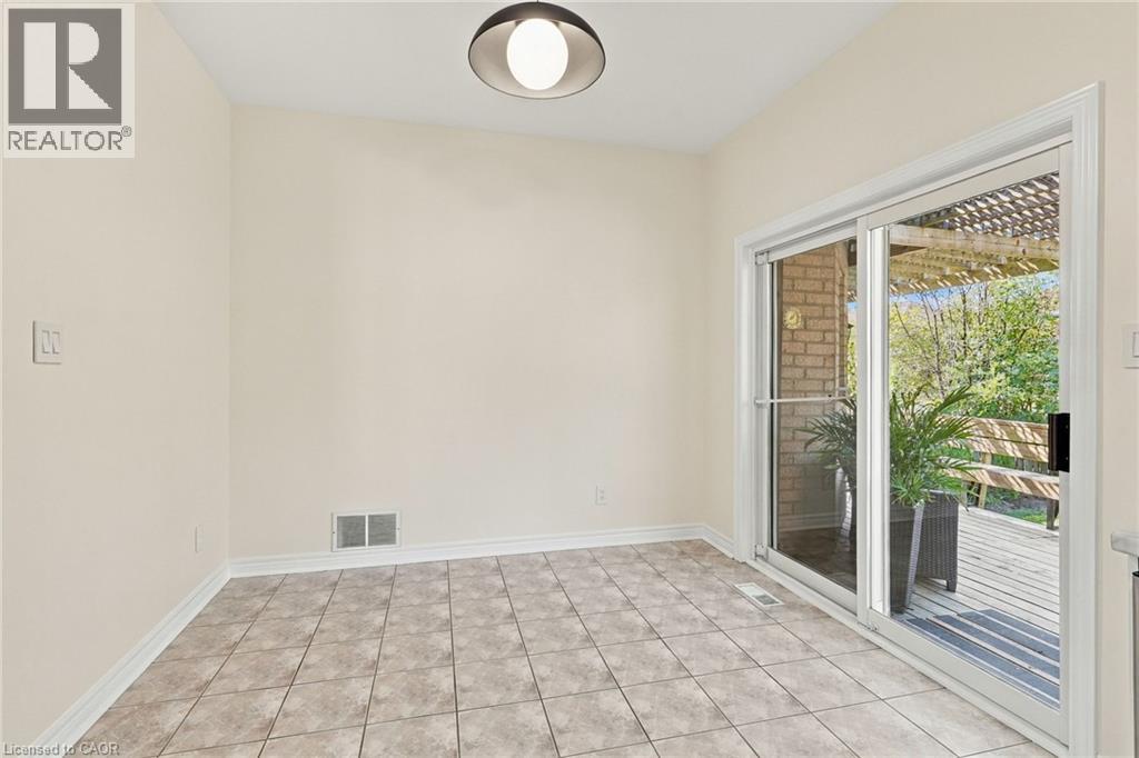 15 Dalrymple Drive, Waterdown, Ontario  L8B 0P6 - Photo 16 - 40866446