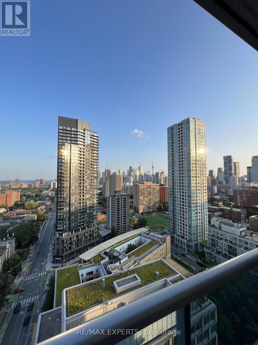 2004 - 500 SHERBOURNE STREET, Toronto, Ontario