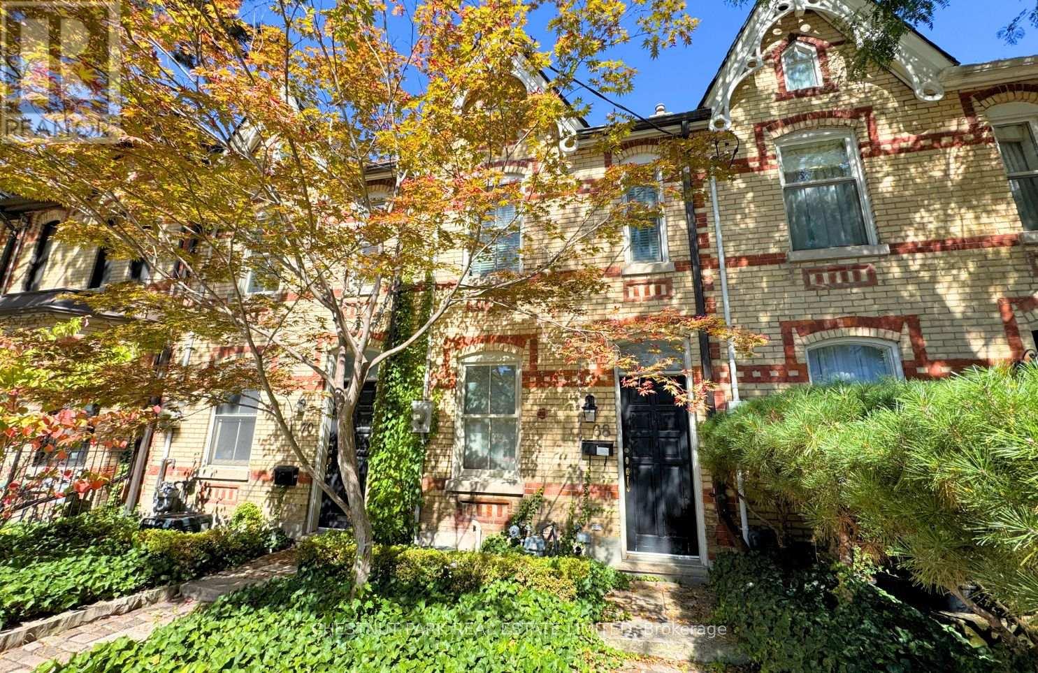 68 BELMONT STREET, Toronto, Ontario