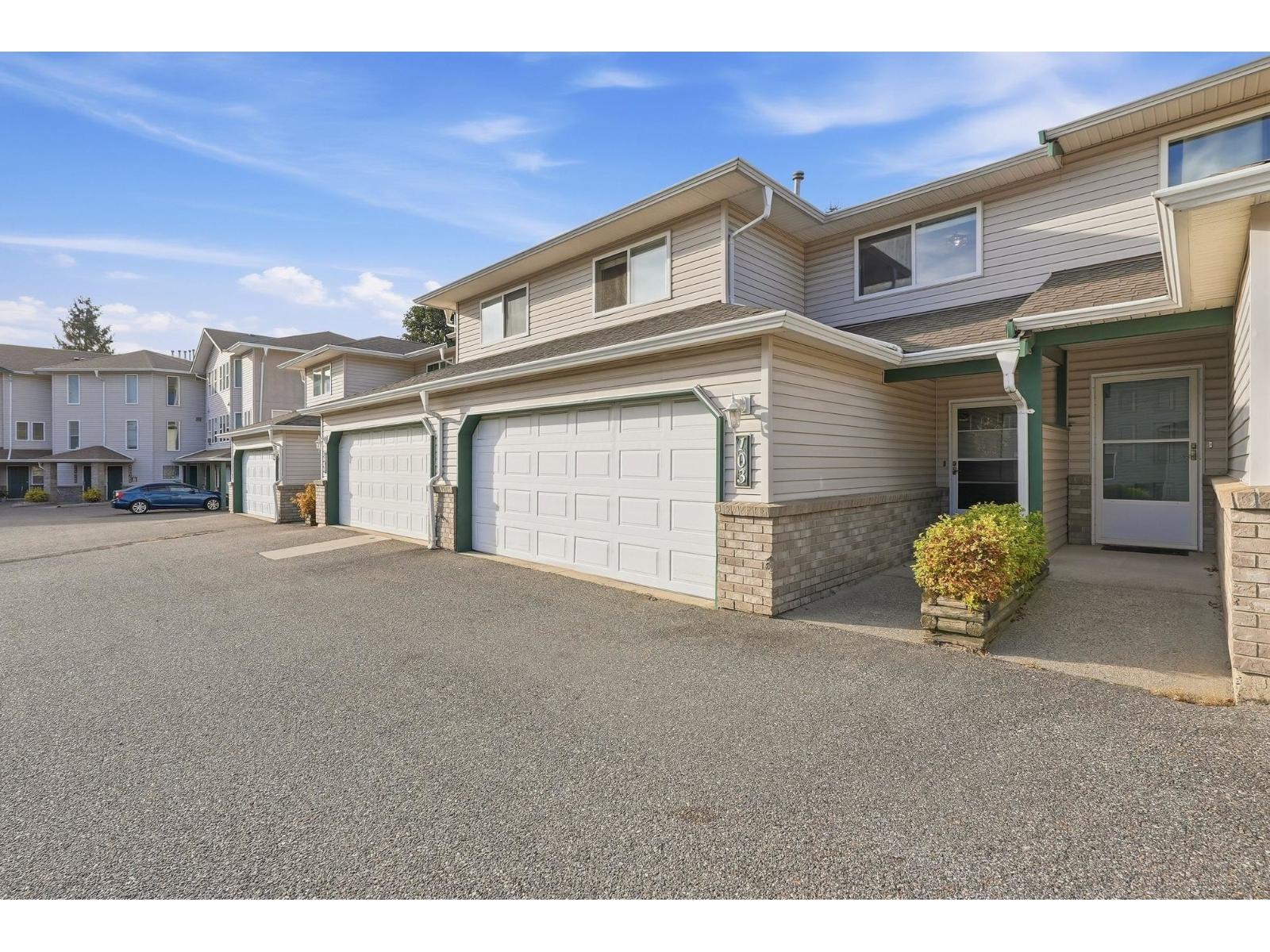 103 5765 Vedder Road, Garrison Crossing, Chilliwack, British Columbia  V2R 1C3 - Photo 4 - R3168483
