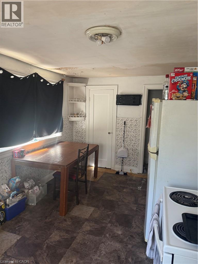 429 Park Street, Kitchener, Ontario  N2G 1N4 - Photo 8 - 40864659