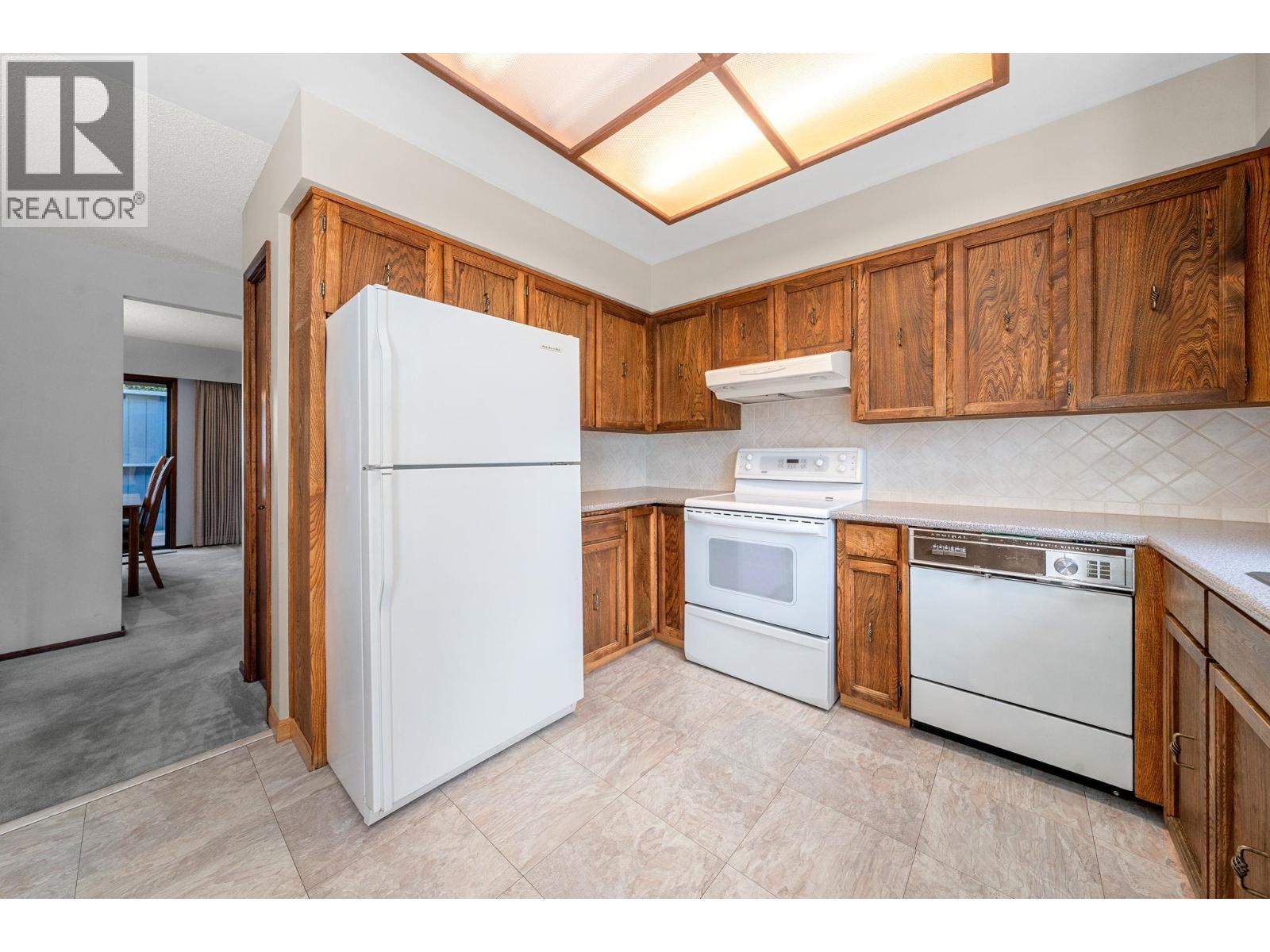 3833 Lynn Valley Road, North Vancouver, British Columbia V7K 2S7 - Photo 11 - R3165163