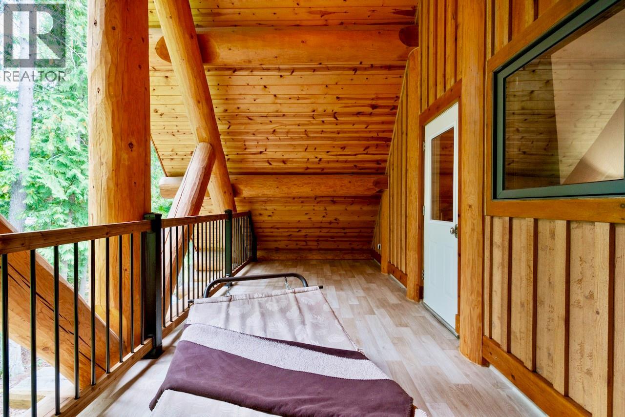 2380 Wm Brown Road, Magna Bay, British Columbia  V0E 1M7 - Photo 42 - 10401066