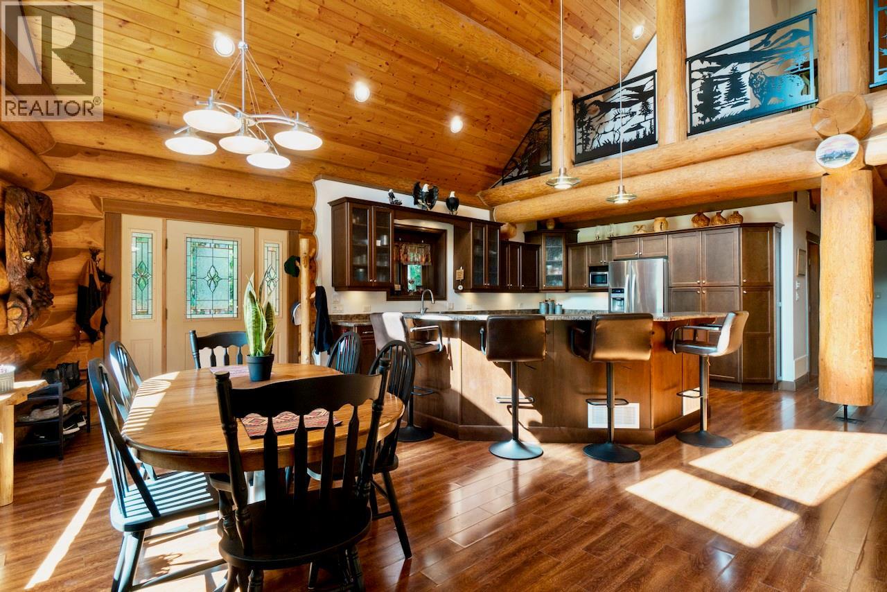 2380 Wm Brown Road, Magna Bay, British Columbia  V0E 1M7 - Photo 13 - 10401066