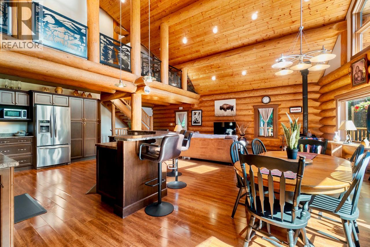 2380 Wm Brown Road, Magna Bay, British Columbia  V0E 1M7 - Photo 19 - 10401066