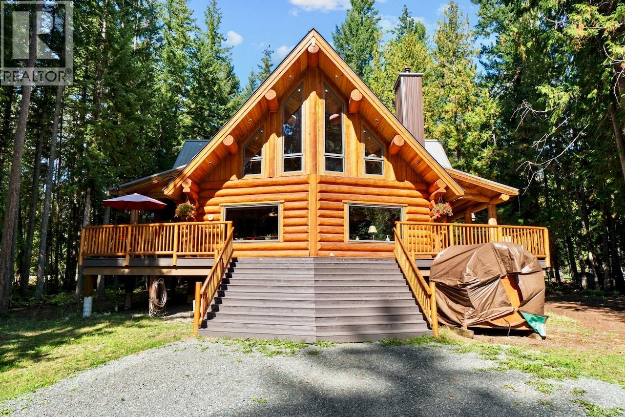 2380 Wm Brown Road, Magna Bay, British Columbia  V0E 1M7 - Photo 69 - 10401066