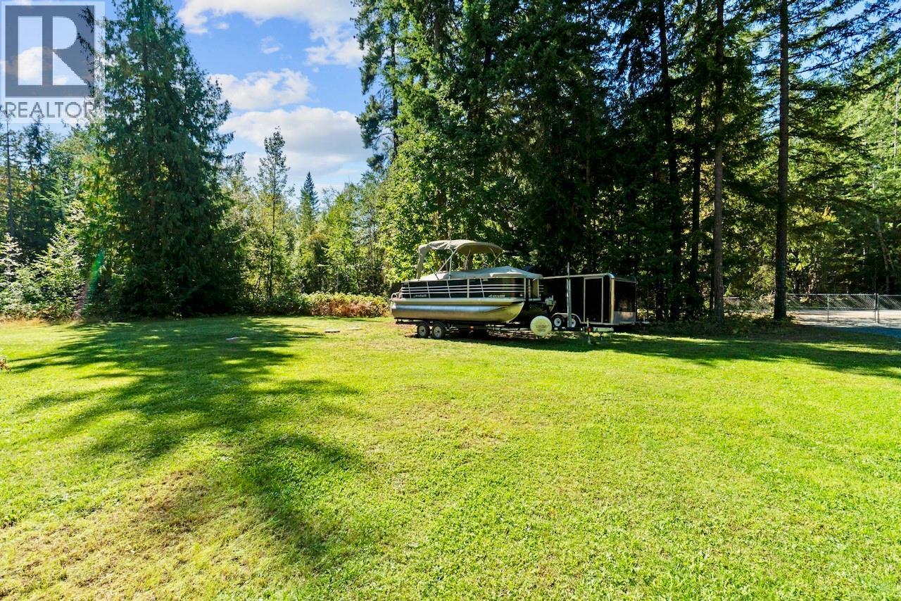 2380 Wm Brown Road, Magna Bay, British Columbia  V0E 1M7 - Photo 67 - 10401066