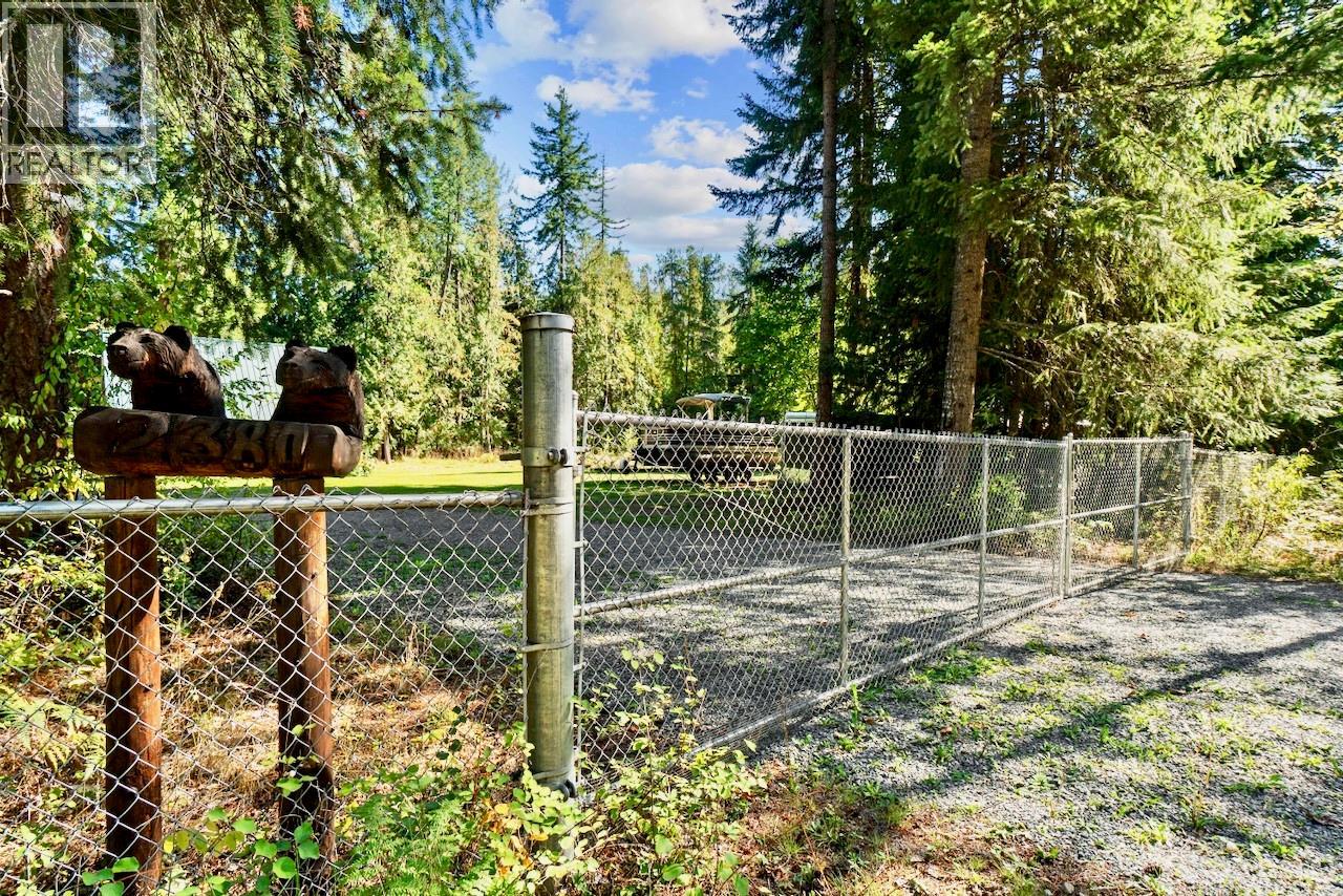 2380 Wm Brown Road, Magna Bay, British Columbia  V0E 1M7 - Photo 79 - 10401066