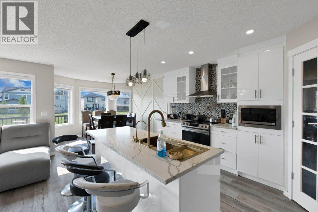 33 Skyview Springs Road Ne, Calgary, Alberta  T3N 0C3 - Photo 6 - A2347594