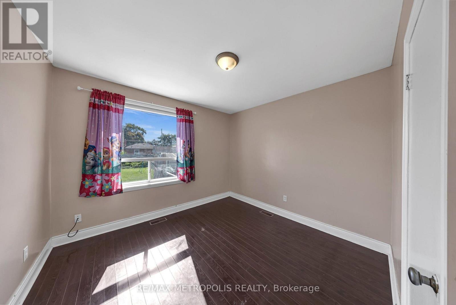 Main - 147 Vodden Street E, Brampton, Ontario  L6V 1M6 - Photo 15 - W13826148