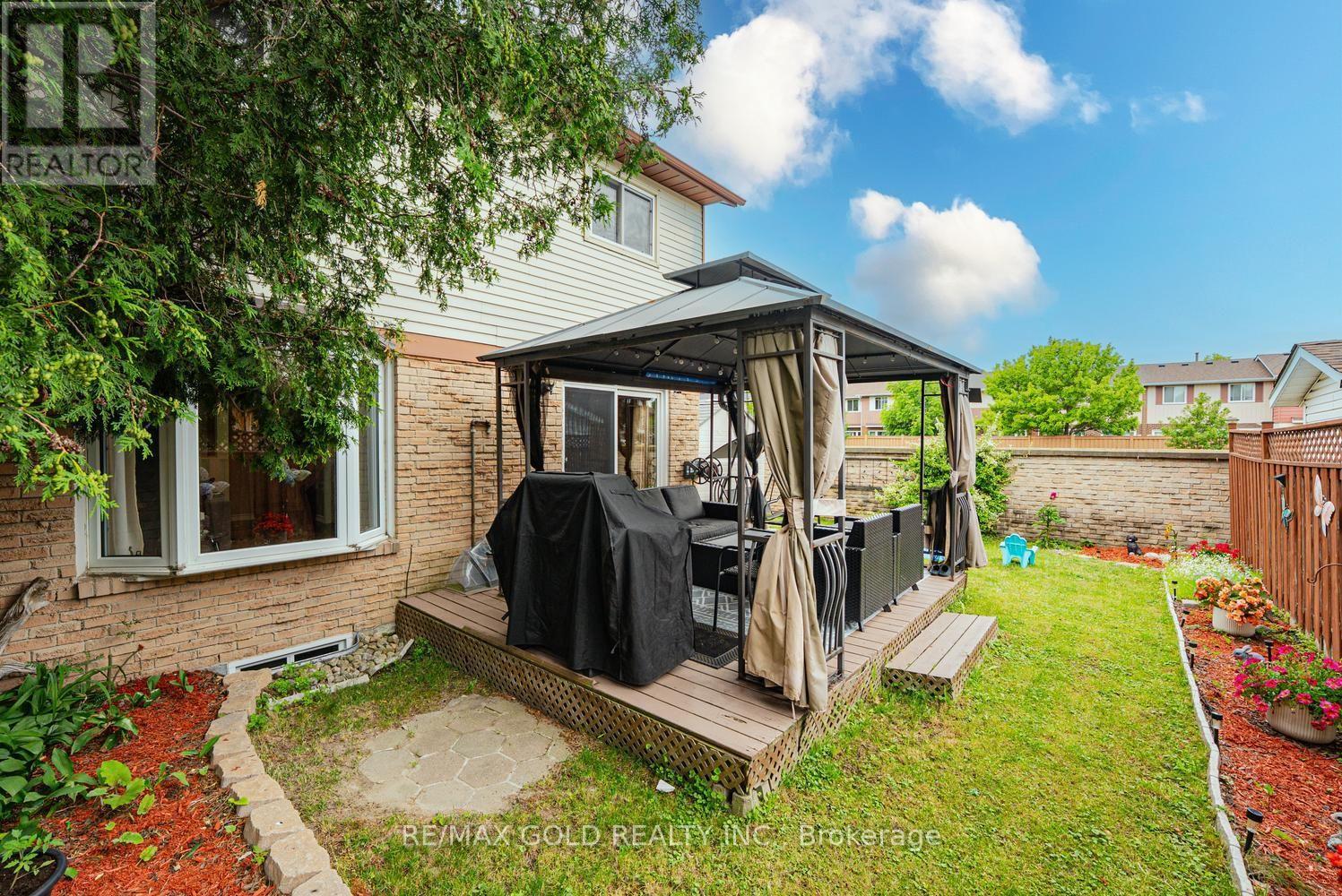 1 Wolverton Crescent, Brampton, Ontario  L6S 3L1 - Photo 39 - W13826176