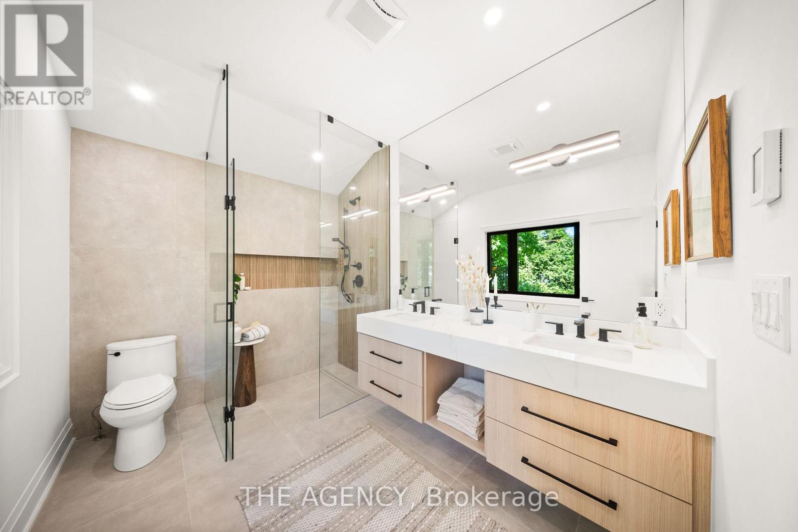 201 Trelawn Avenue, Oakville, Ontario  L6J 4R3 - Photo 13 - W13826190