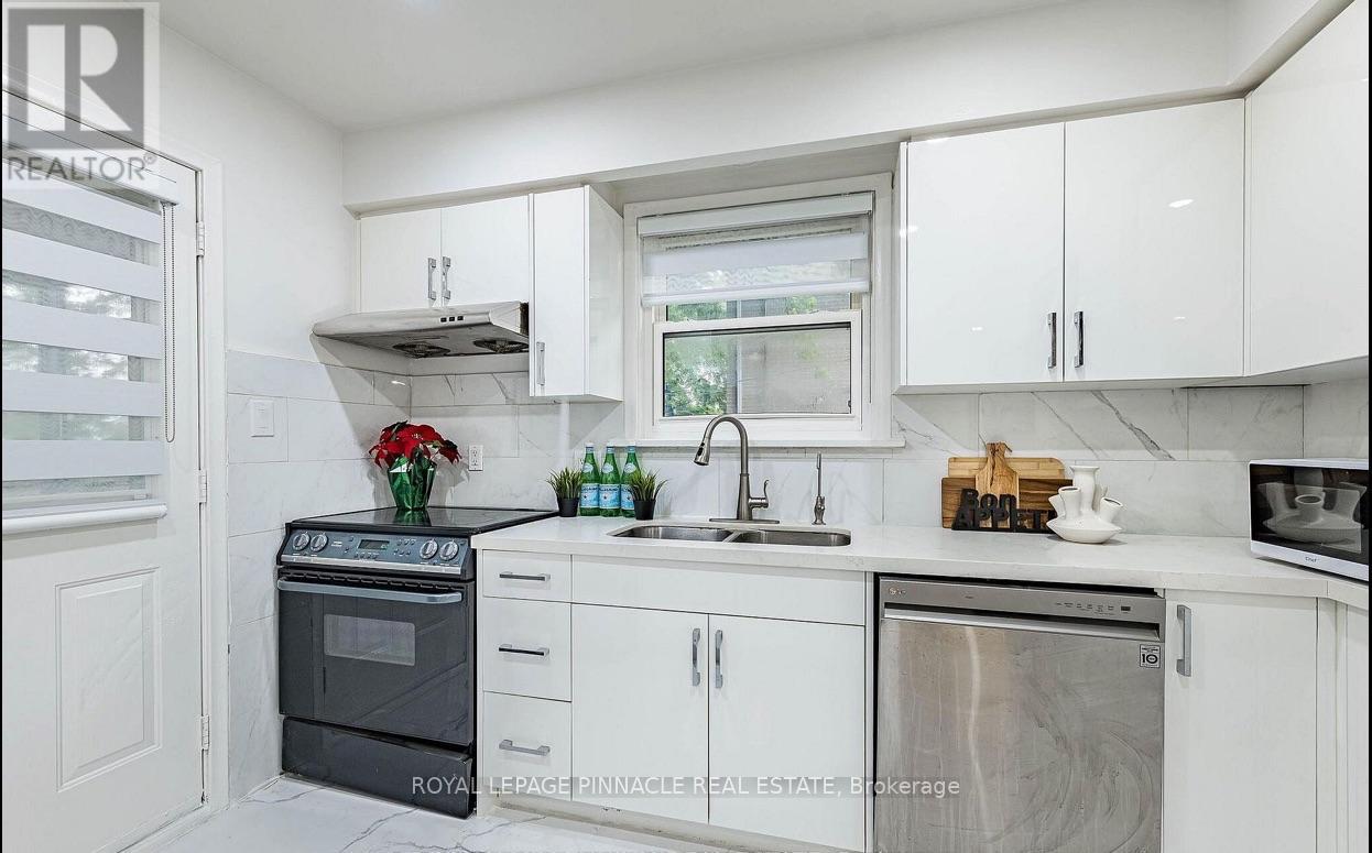 612 Appleby Line, Burlington, Ontario  L7L 2Y3 - Photo 15 - W13826196