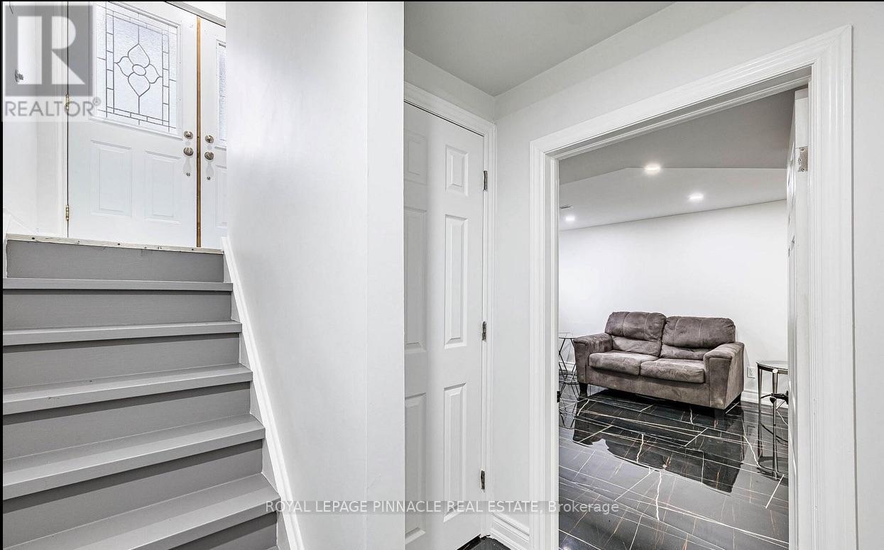 612 Appleby Line, Burlington, Ontario  L7L 2Y3 - Photo 37 - W13826196