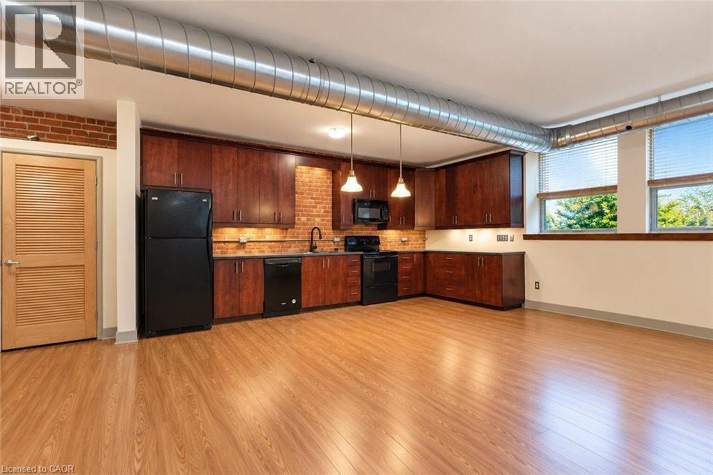 357 Hunter Street W Unit# 16, Hamilton, Ontario  L8P 1S6 - Photo 14 - 40866391