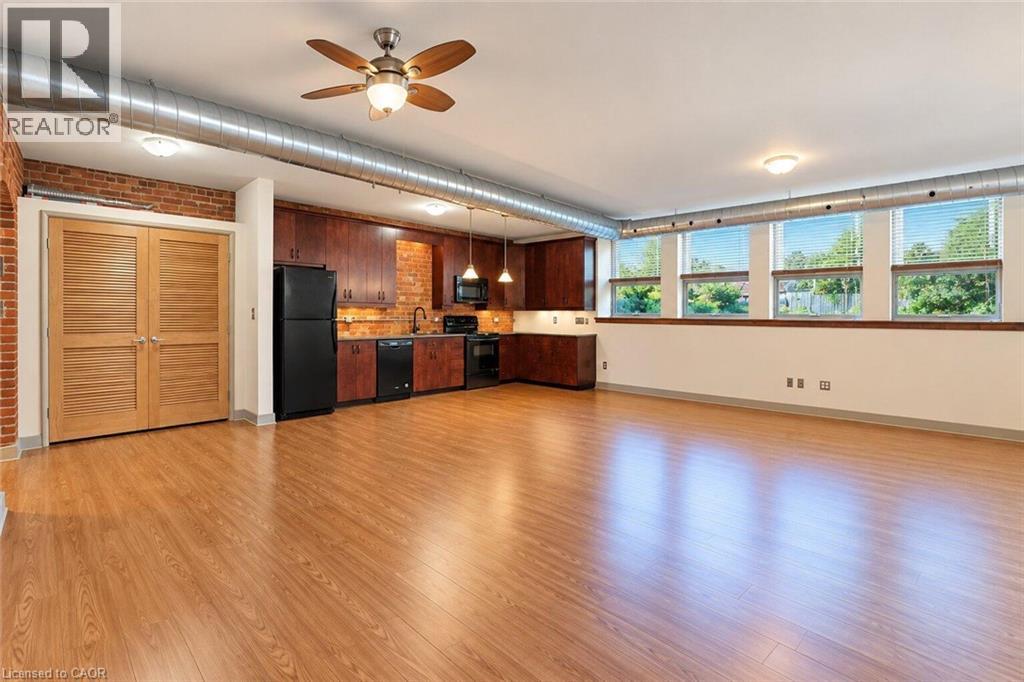 357 Hunter Street W Unit# 16, Hamilton, Ontario  L8P 1S6 - Photo 18 - 40866391