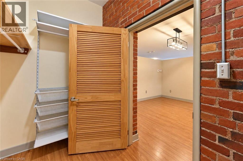 357 Hunter Street W Unit# 16, Hamilton, Ontario  L8P 1S6 - Photo 25 - 40866391