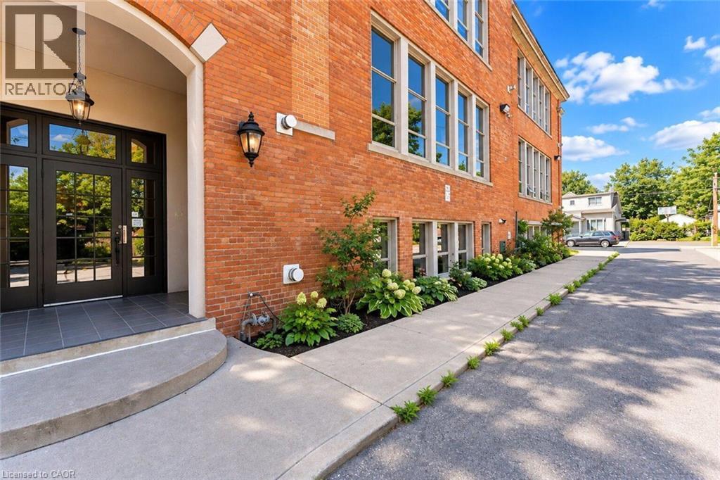 357 Hunter Street W Unit# 16, Hamilton, Ontario  L8P 1S6 - Photo 32 - 40866391