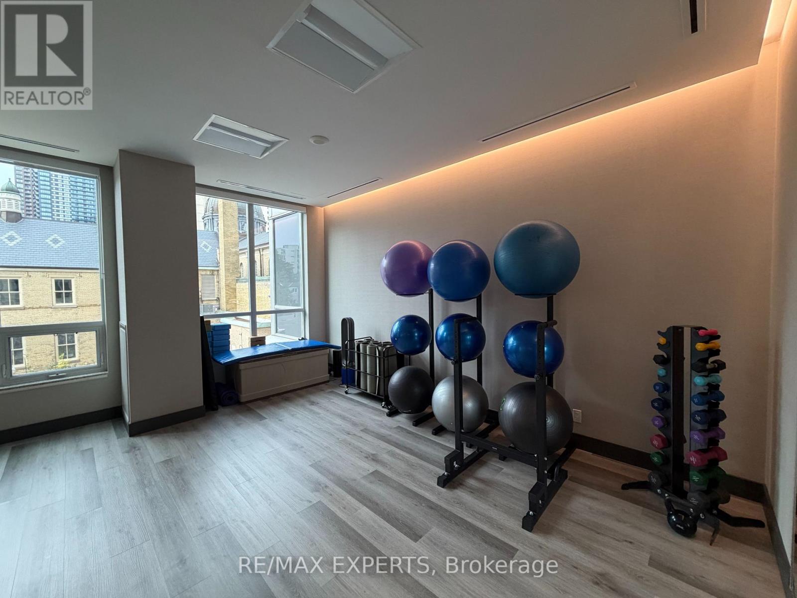 2004 - 500 Sherbourne Street, Toronto, Ontario  M4X 1L1 - Photo 27 - C13826164
