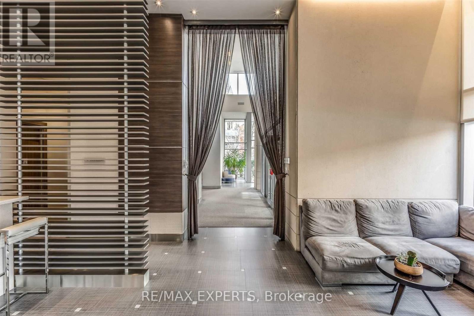 2004 - 500 Sherbourne Street, Toronto, Ontario  M4X 1L1 - Photo 34 - C13826164