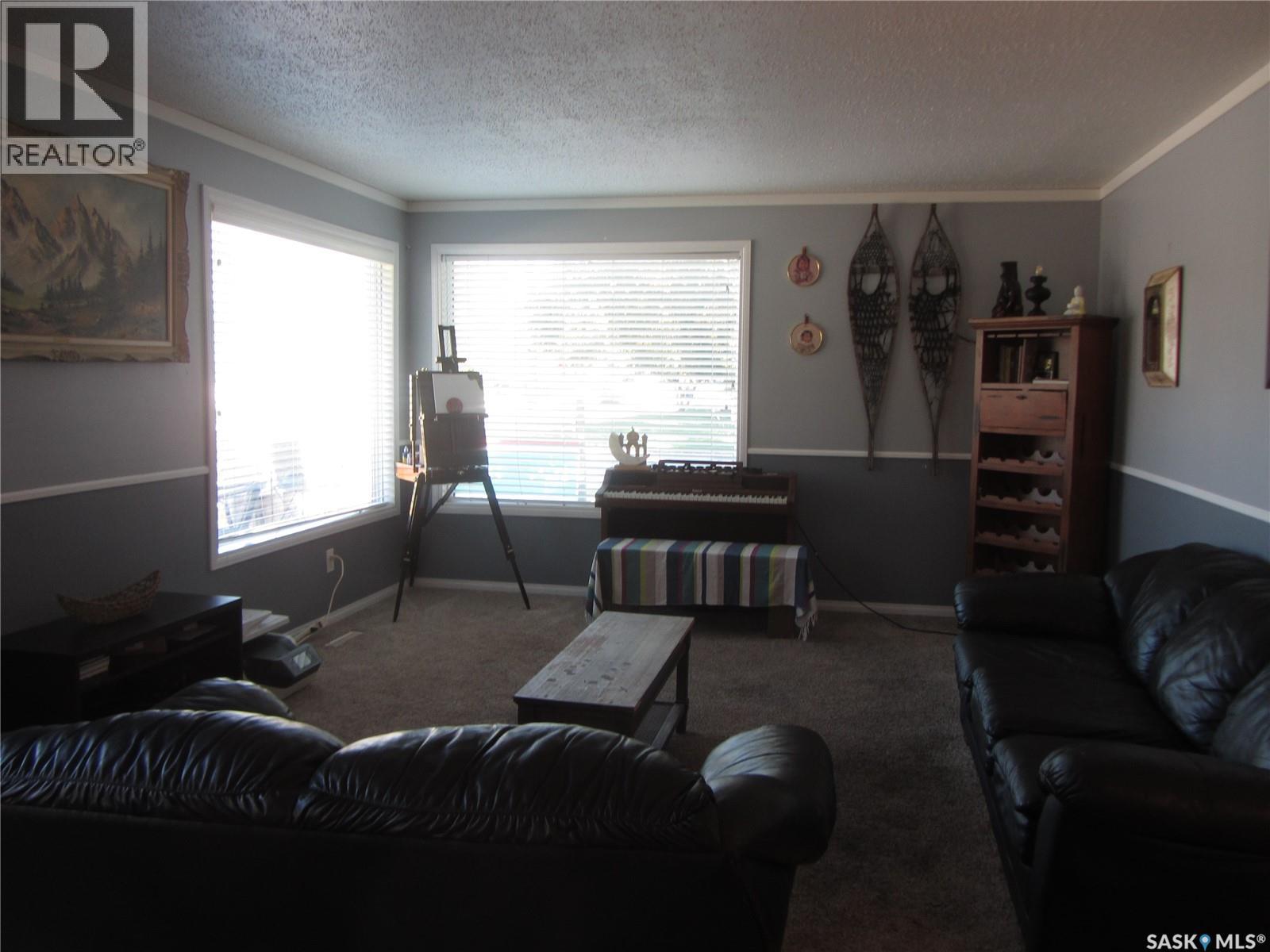 2400 Mcpherson Avenue, Saskatoon, Saskatchewan  S7J 0S9 - Photo 2 - SK049465