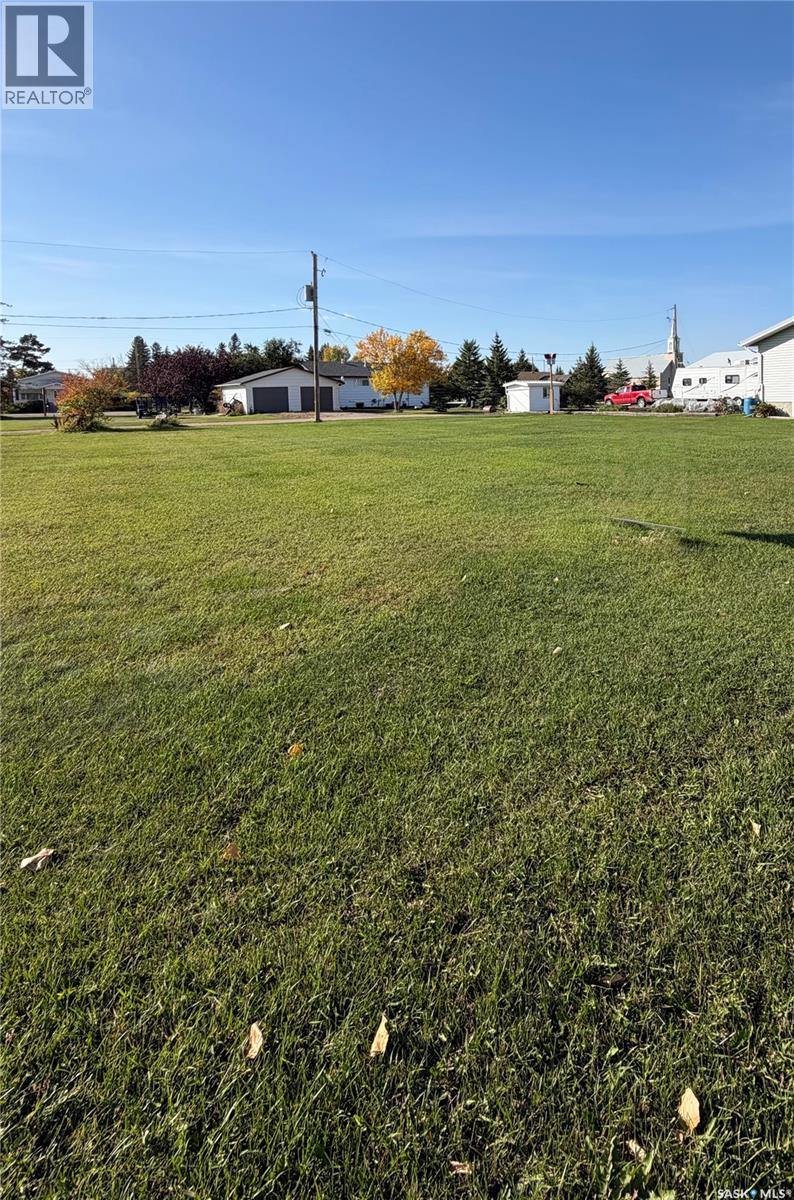 741 & 751 1st AVENUE, Zenon Park, Saskatchewan