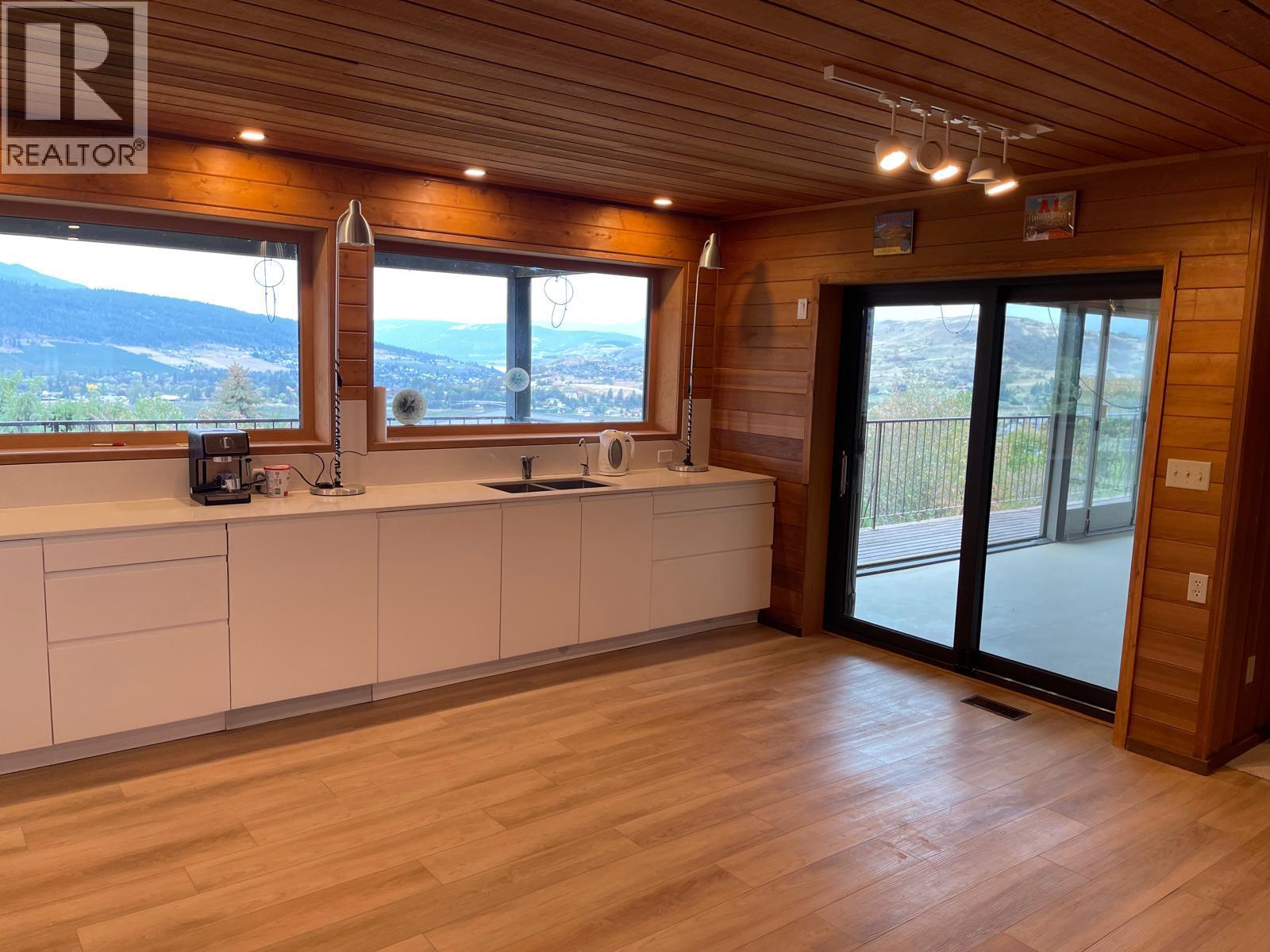 460 Crestview Drive, Coldstream, British Columbia  V1B 2X6 - Photo 73 - 10393331