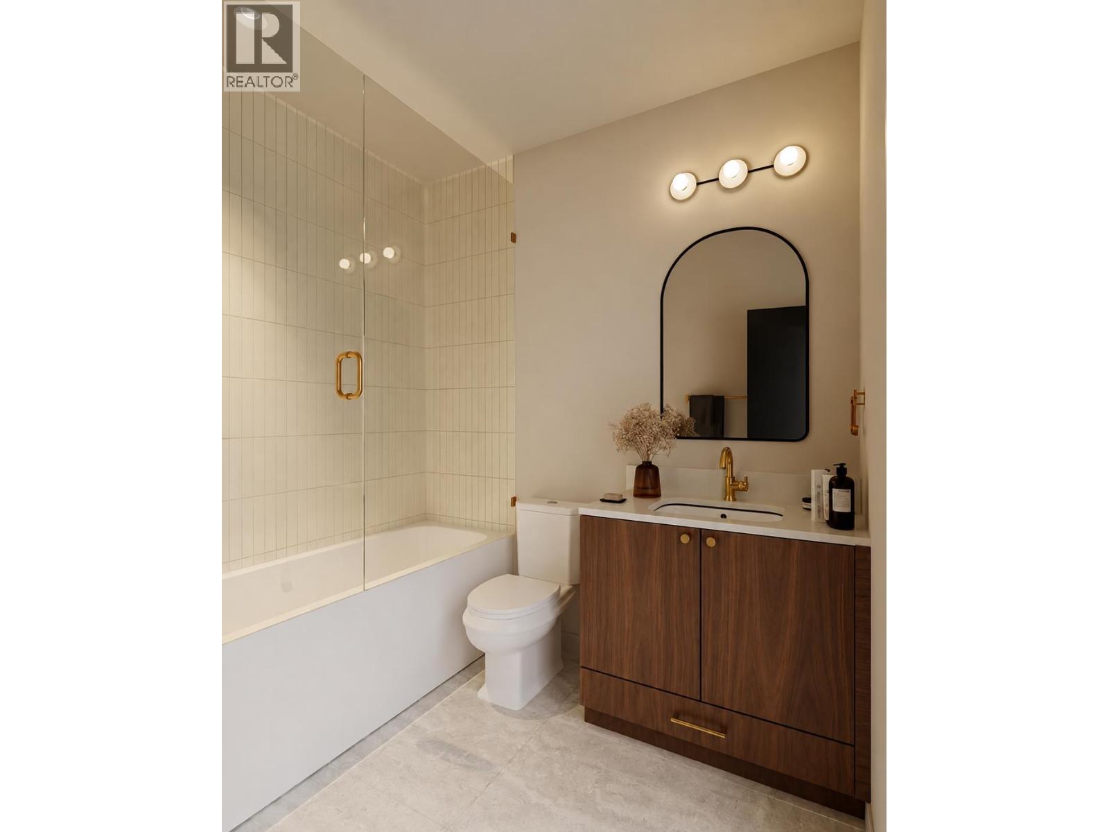 2 2279 E 19th Avenue, Vancouver, British Columbia  V5N 2J8 - Photo 3 - R3139234