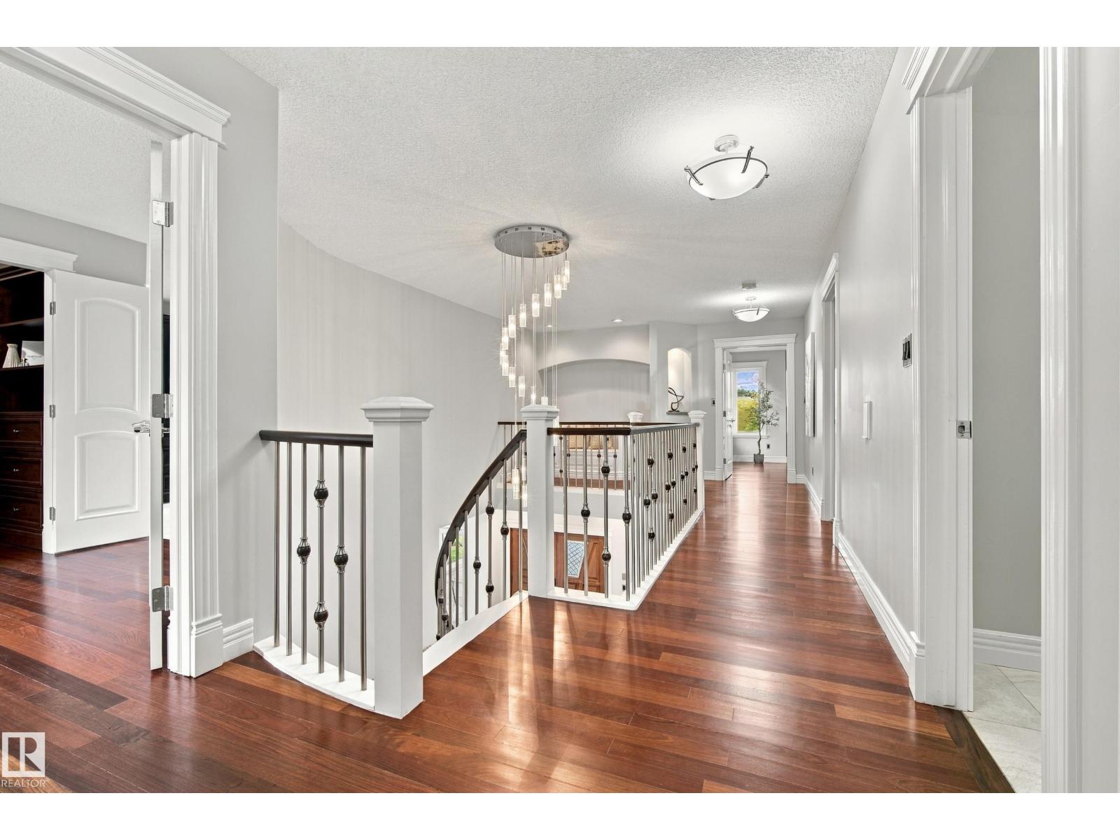 93 NOTTINGHAM POINT