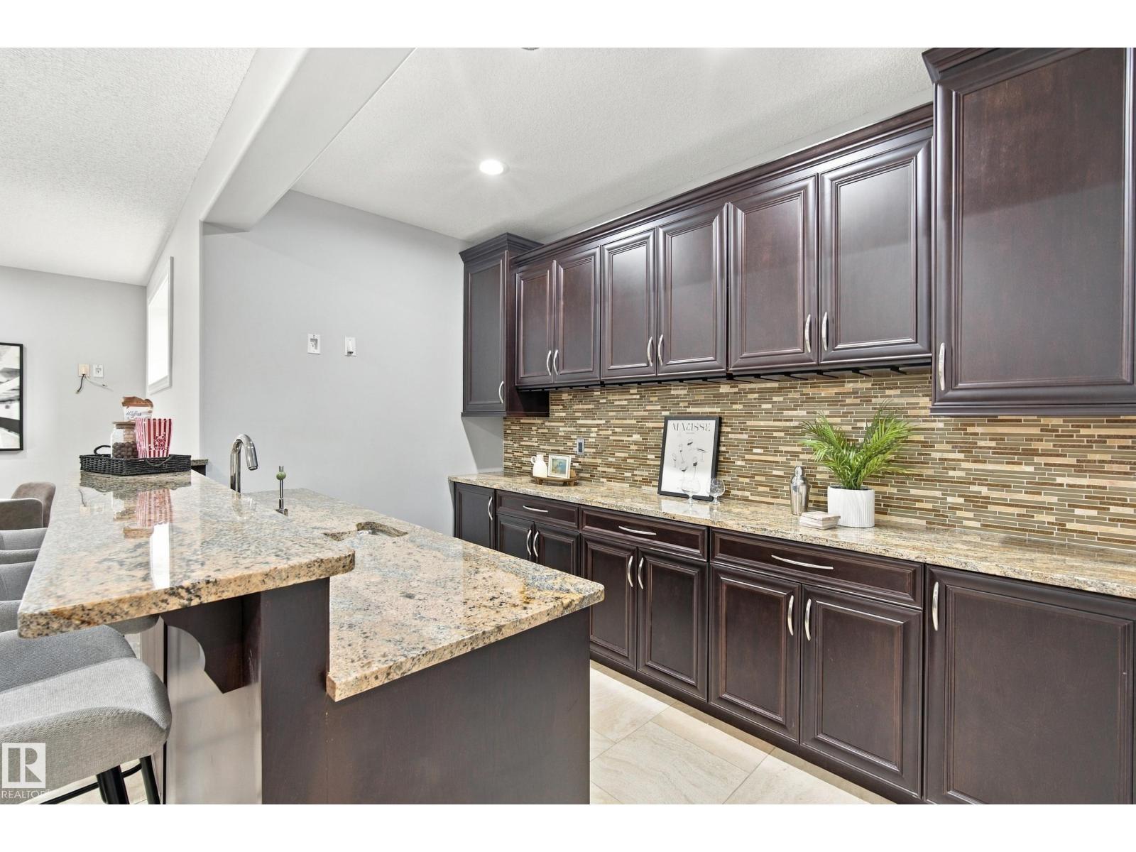 93 NOTTINGHAM POINT